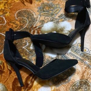 Women shoes black color size 8